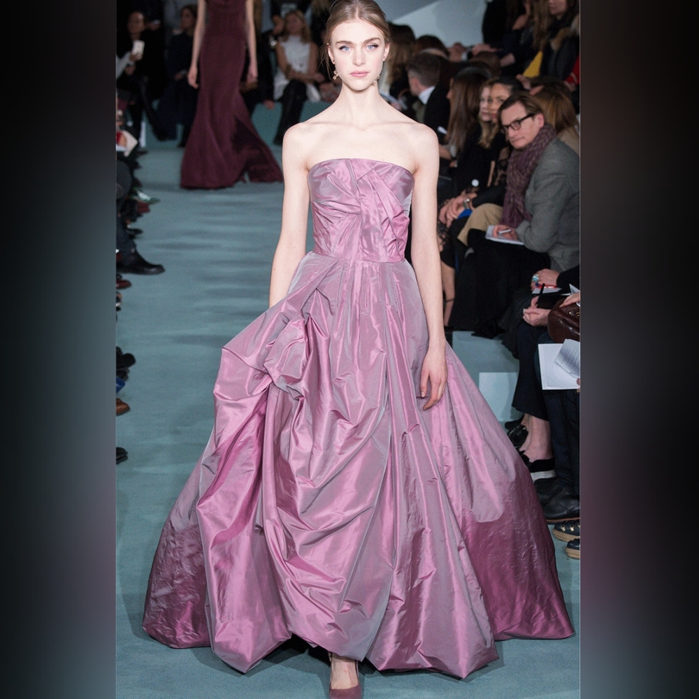 □$7,499 NEW OSCAR DE LA RENTA SILK STRAPLESS RUNWAY GOWN US 8 - Picture 13 of 16